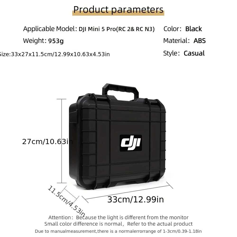 Mallette de transport étanche pour outils professionnels ouverte, montrant le compartiment principal et les sangles.