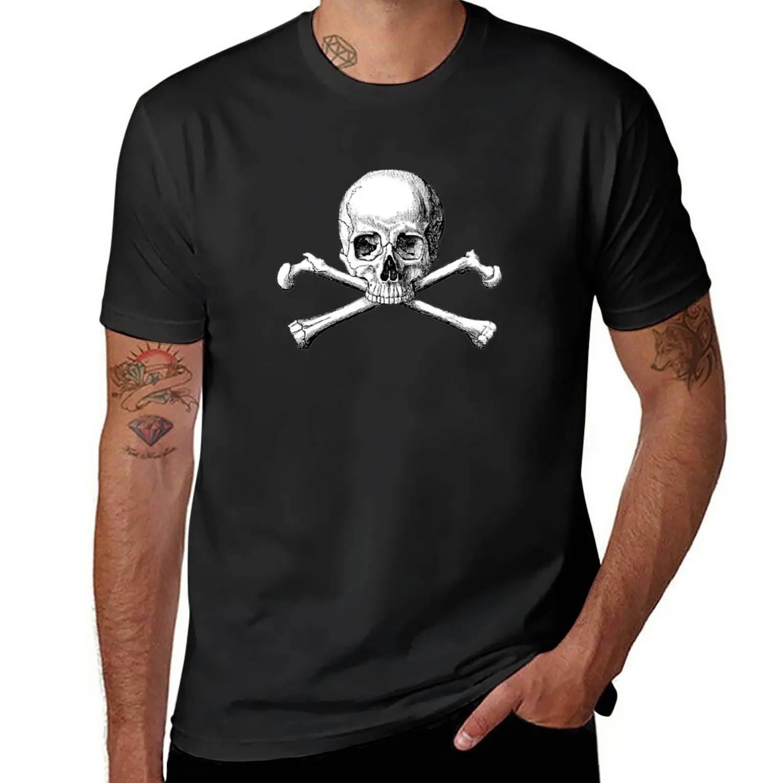 

New Skull and Crossbones T-Shirt hippie clothes Oversized t-shirt T-shirt for a boy t shirt for men