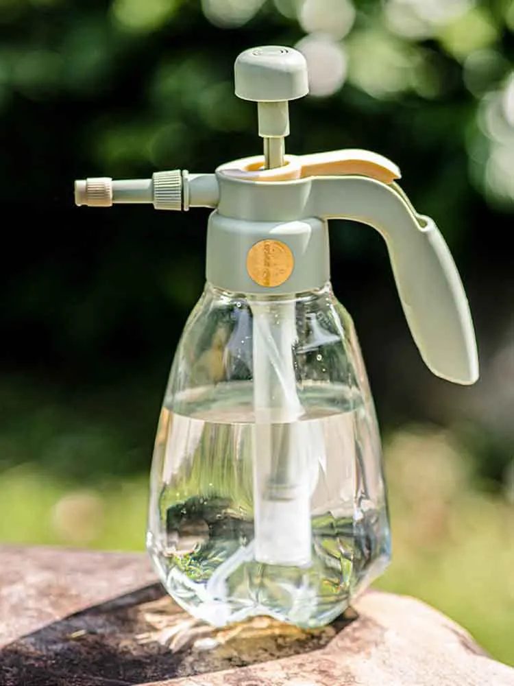 1.5L Watering Can for Indoor Outdoor Plants Flowers