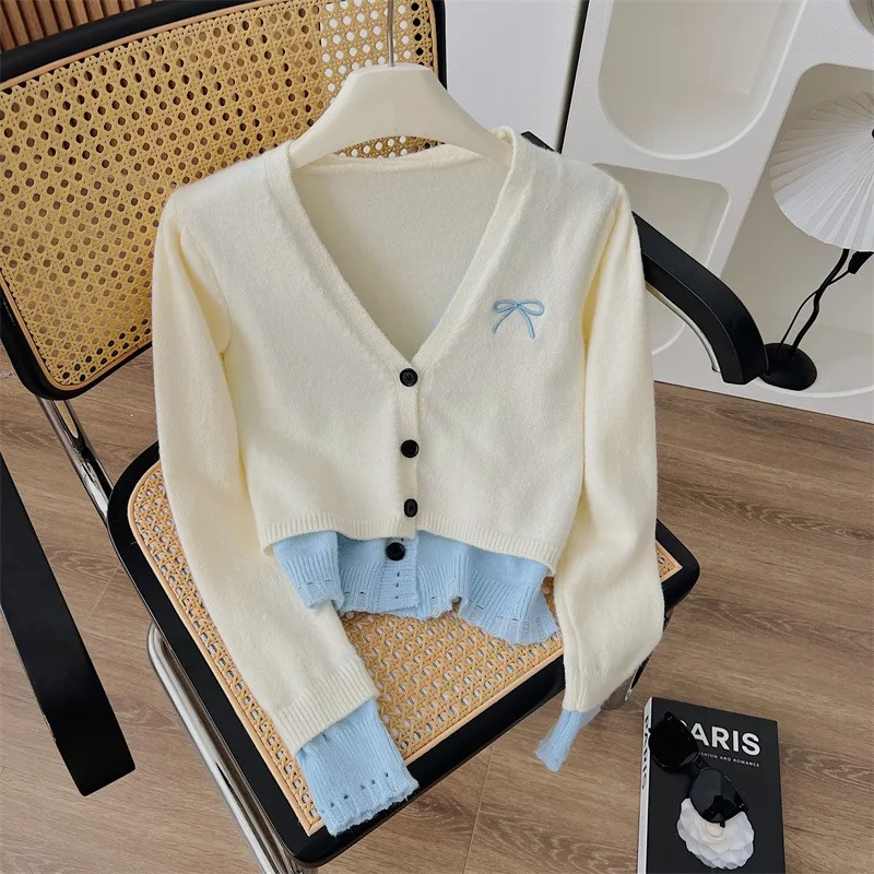 

2023 Autumn Winter Korean Style Sweet Kawaii for Women Fake Two Bow Embroidery V-neck Single Breasted Knitted Cardigan Short Top
