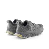 New Balance Hierro v8 Chaussures de course basses réactives, respirantes, confortables et polyvalentes pour hommes, gris UHIERAA 4
