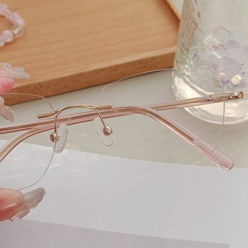 Fashion Light Luxury Women's Eyewear Retro Metal Frameless Eyeglasses Optical Prescription Glasses Frame E1