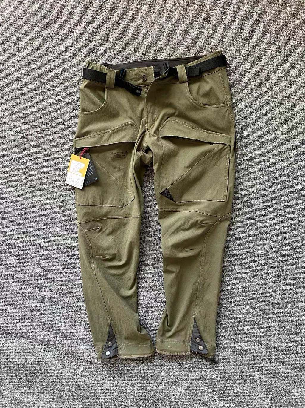 Water Splashing Pants