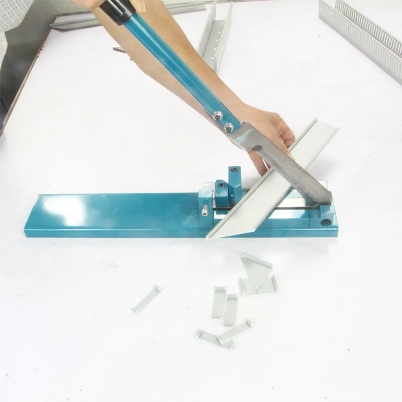 SC-01 Wire Duct Cutter Plastic Slotted Wiring Duct And Covers Cutting Machine 200mm Cabe Trunking Bench Multi-Angle Cutting Tool
