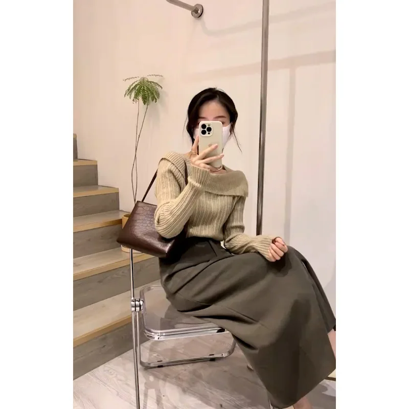 Fashion Solid Knitted Dress A-line High Waist Autumn and Winter New Sweater Dress Women Office Lady Two-piece Midi Dresses pink polka dot pearl chain halter dresses women korean style new fashion high waist a line slim thin office lady dress female