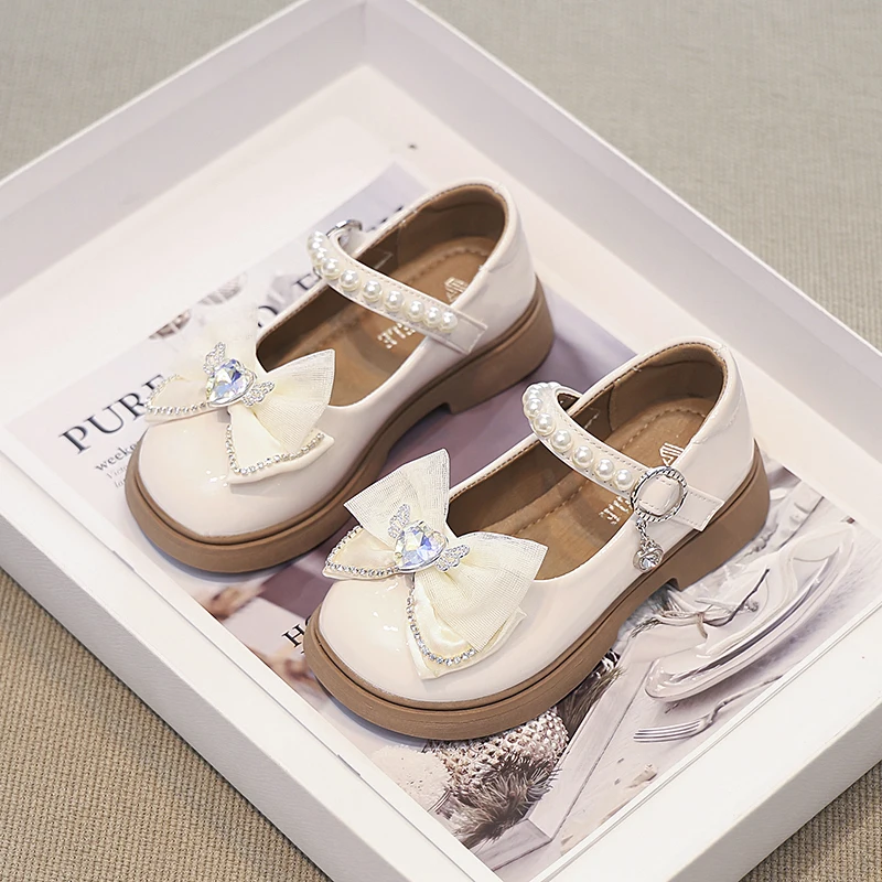 Sweet Children Princess Shoes Elegant Love Crown Bowknot Kids Leather Shoe Fashion Chic Girls Pearl Single Shoes Mary Janes