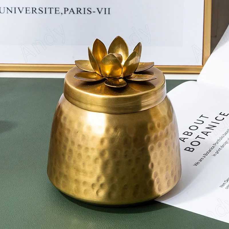 

European Brass Storage Jar with Lid Creative Handmade Hammer Pattern Tabletop Candy Jars Lotus Embossed Home Decor Ornaments