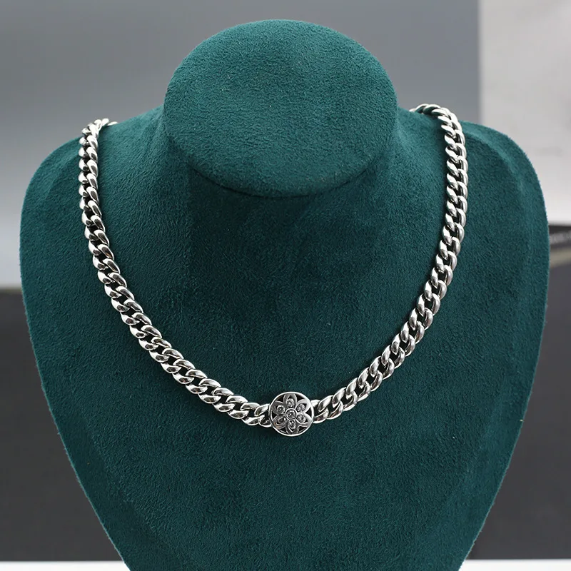 Six Mangxing inlaid Sakura Couple Necklace