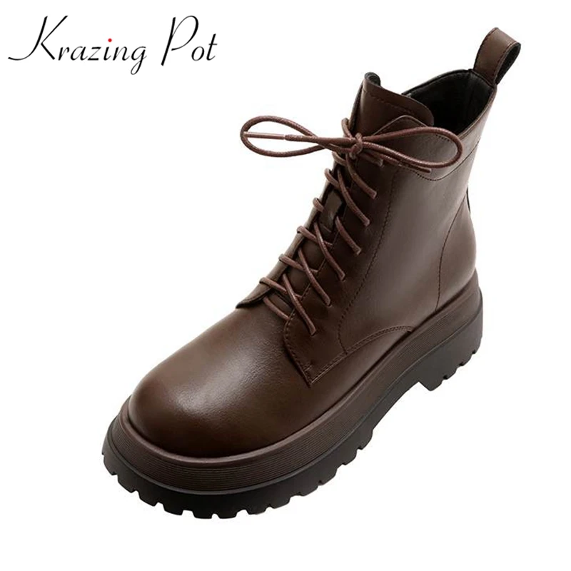 

Krazing Pot Cow Leather Round Toe Thick Heels Winter Keep Warm Motorcycles Boots Model Show Modern Fashion Lace Up Ankle Boots
