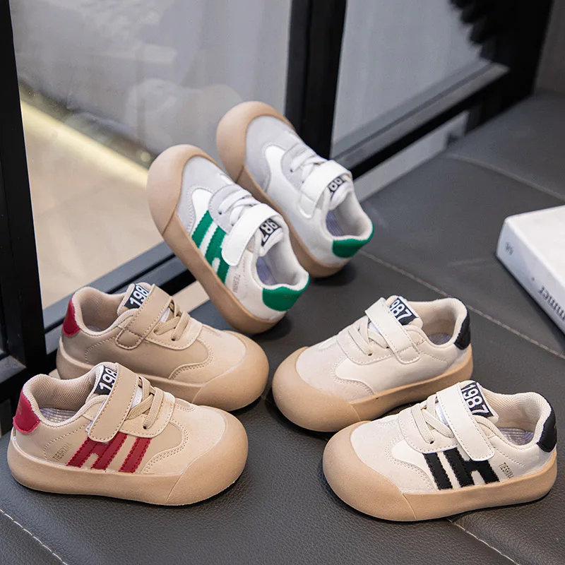 Baskets décontractées pour enfants, chaussures de sport respirantes pour garçons et filles, chaussures de tennis, mode printemps, blanches, plates, course à pied_voghion.com