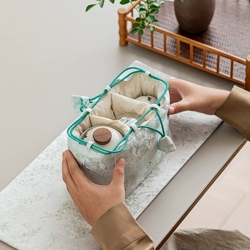 Thickened Tea Set Storage Bag Portable Travel Tea Set with 1 Teapot & 2 Cups Outdoor Quick Organizer