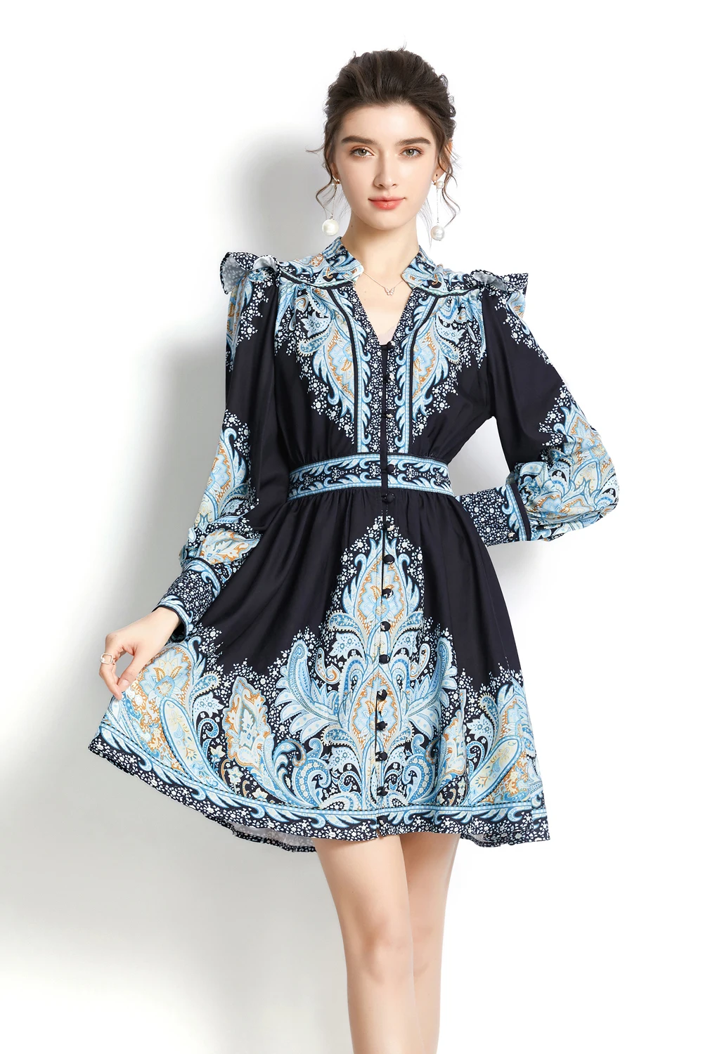 Robe col V manches lanterne slim