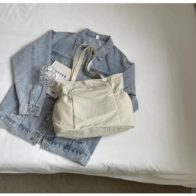 Large Capacity Tote Bag Fashion Shoulder Canvas Bag Work Commuting Bucket Bag