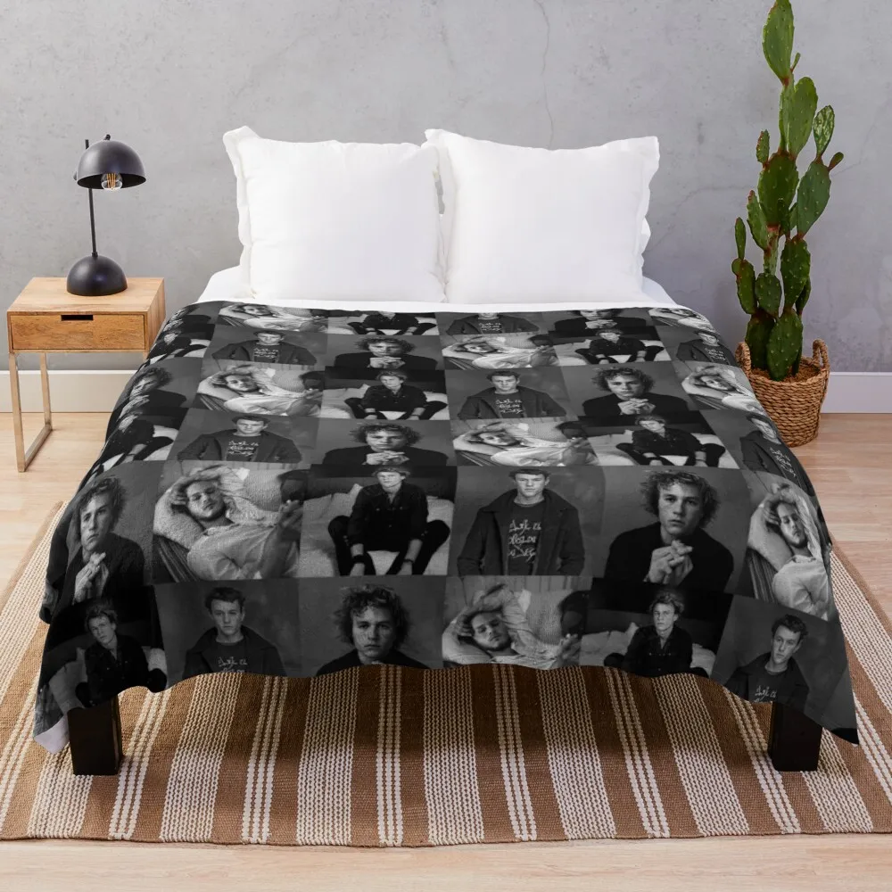 

Heath ledger Throw Blanket Comforter bed plaid Retros Blankets