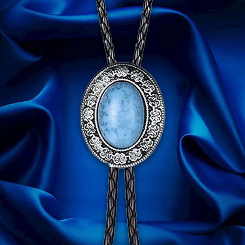 Рисунок 6 - Мужской галстук-бабочка с подвеской