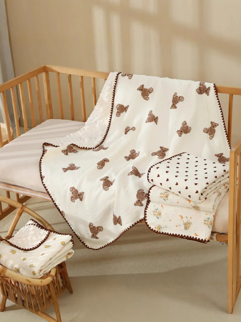 Newborn Bear Print Blanket 3