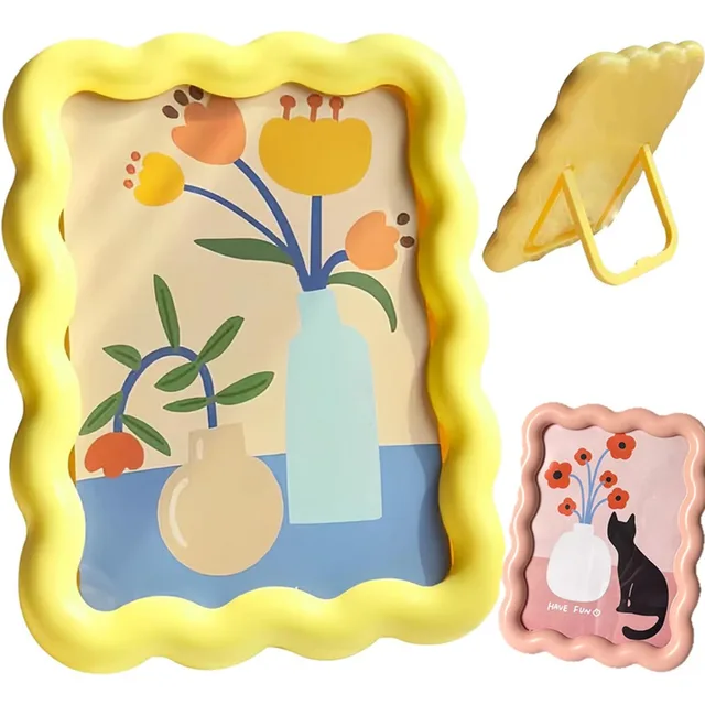 Squiggle photo frame