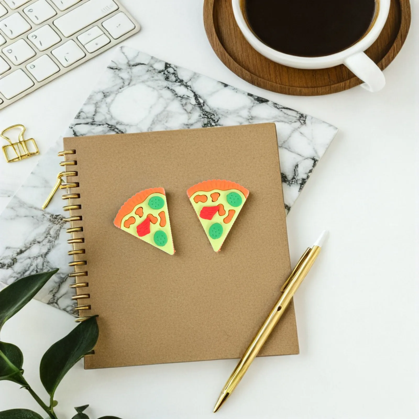 30Pcs 귀여운 삼각형 피자 지우개 미니 음식 학교 용품 교실 상품 어린이 보상 대량 파티 선물 대량 상품