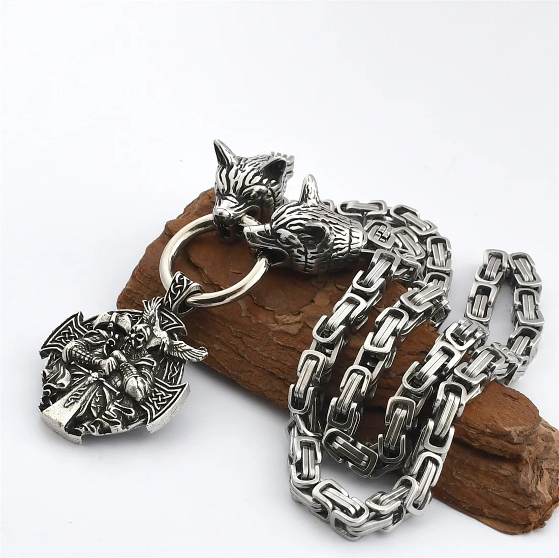 Nordic Celtic Wolf Men's Stainless Steel Necklace Viking Warrior Crow Pendant Amulet Accessory Viking Rune Jewelry