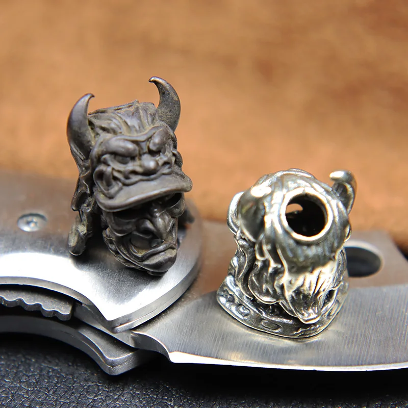 Japanese Eagle Nose Samurai Helmet Knife Bead Brass Woven Paracord Lanyard Pendant Outdoor EDC Umbrella Rope DIY Accessory