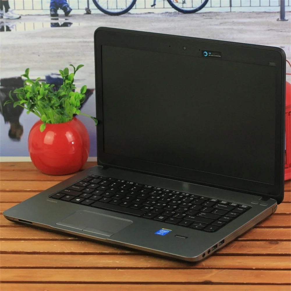 Фото Б/у ноутбук ProBook 440 G1, 14-дюймовый экран Full HD, 2-в-1, двухъядерный процессор i5 4-го поколения, 4 Гб ОЗУ DDR3, 256 Гб HDD, клавиатура с подсветкой, Windows 10 №2