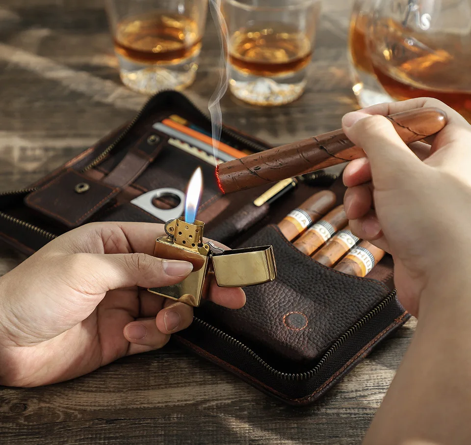 CF5009 Leather Cigar box 3.jpg