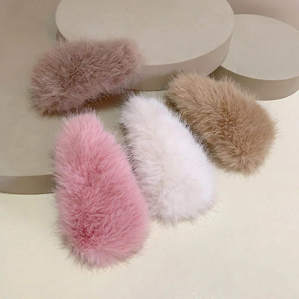 Рисунок 2 - Заколка для волос с имитацией кроличьего меха