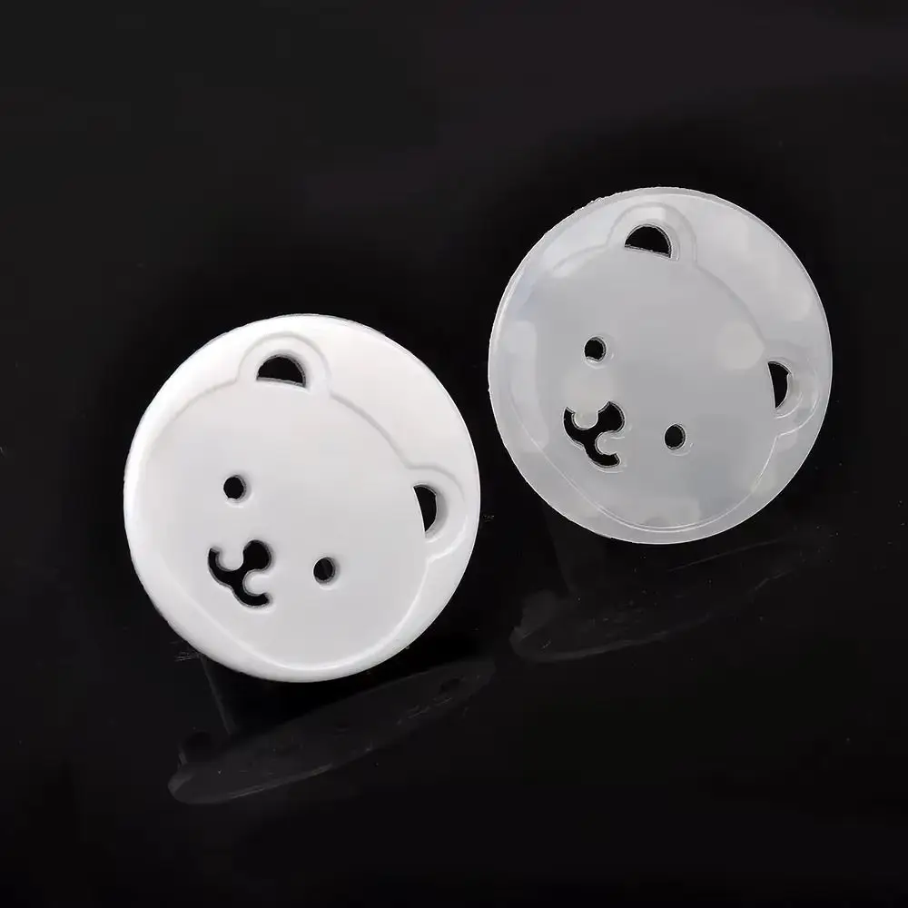 New Plastic Electric Outlet Cover Bear Two Phase Safe Lock Cover Electrical Outlet Protectors Unisex Safety