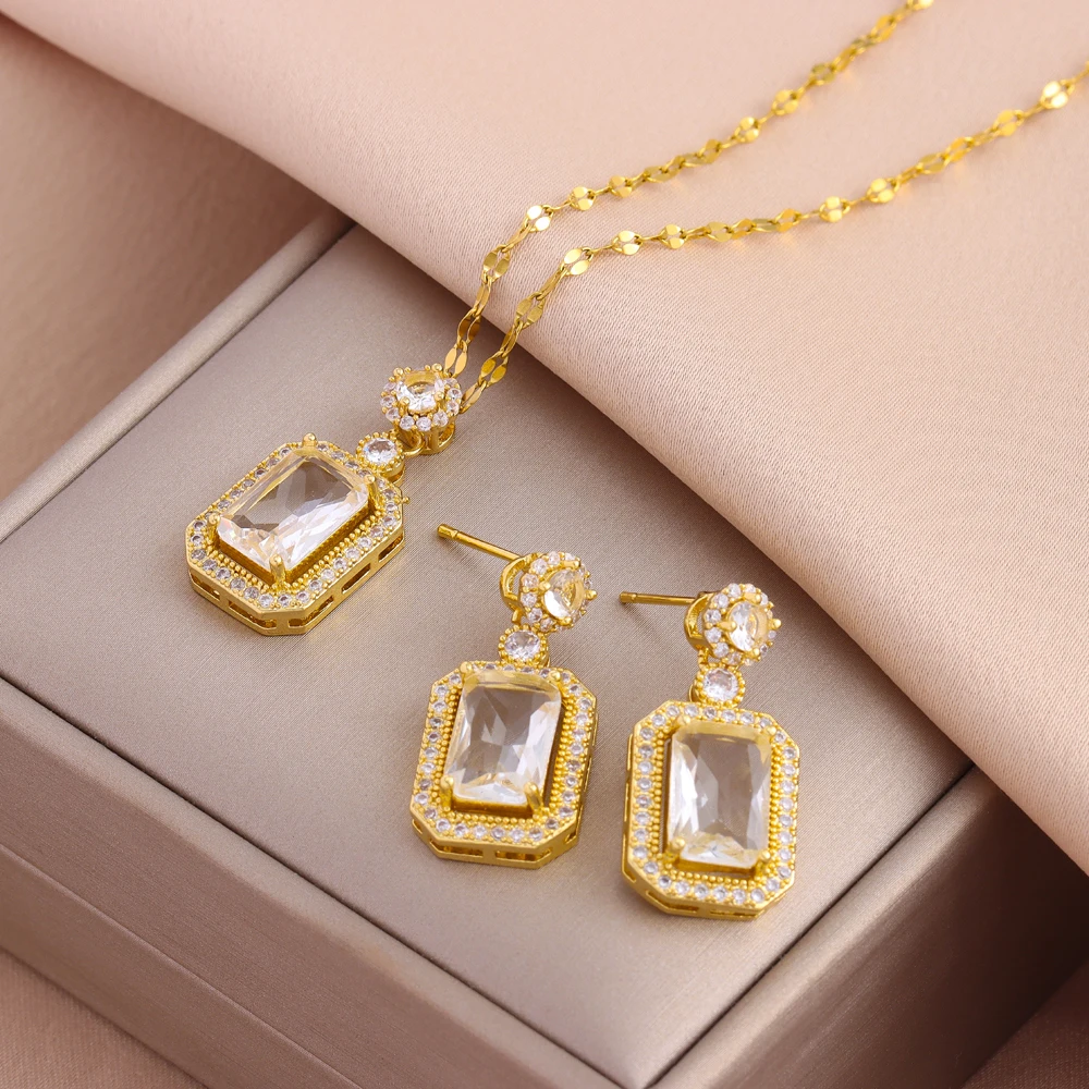 6115 Set White