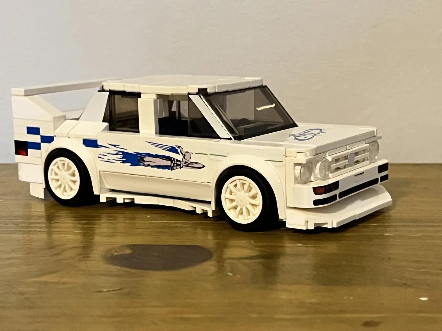 Poladeer 239PCS DIY Jesse's Speed Serie Rennwagen Benutzerdefinierte zusammengebaute Bausteine Lernspielzeug Ornamente Junge Weihnachtsgeschenk – Detail 7