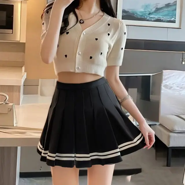 Mode Preppy Style jupes plissées femmes 2025 printemps été nouvelle une ligne robe courte douce fille taille haute Petchwork jupe rue 1