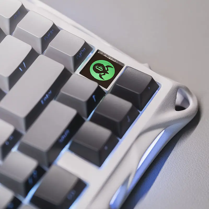 لوحة مفاتيح ميكانيكية GRAVA STAR K1 للتغيير التدري...