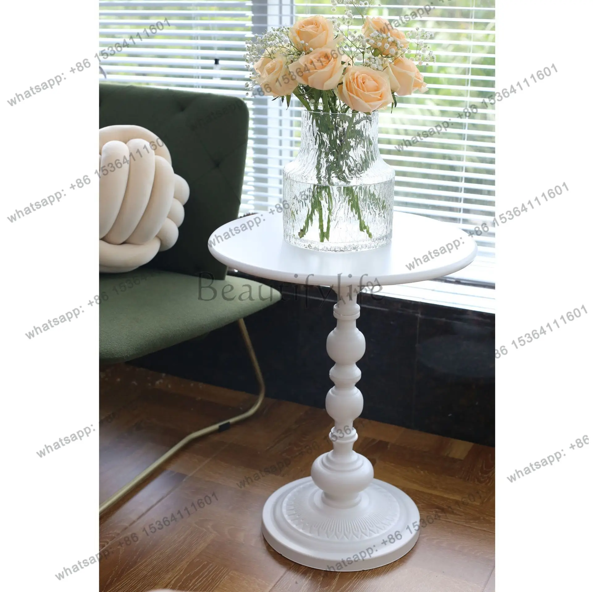 Zj. Table d'appoint de salon en fer forgé nordique, design rétro extrêmement simple, table basse.