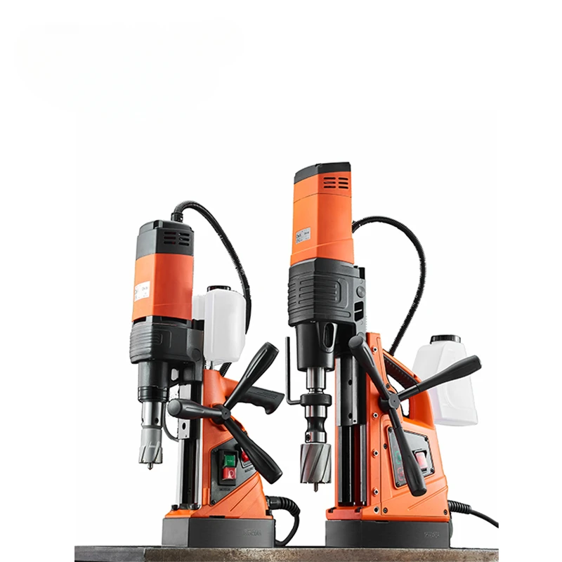 

Электрическая дрель с магнитным основанием