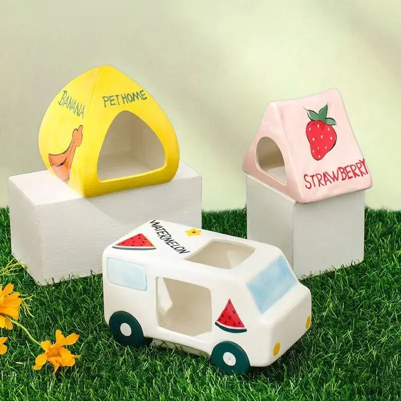 

Cute Fruit Hamster Nest Ceramic for Summer Small Pet Cooling Shed House for Rats Guniea Pig Hamster Cages Pet Products