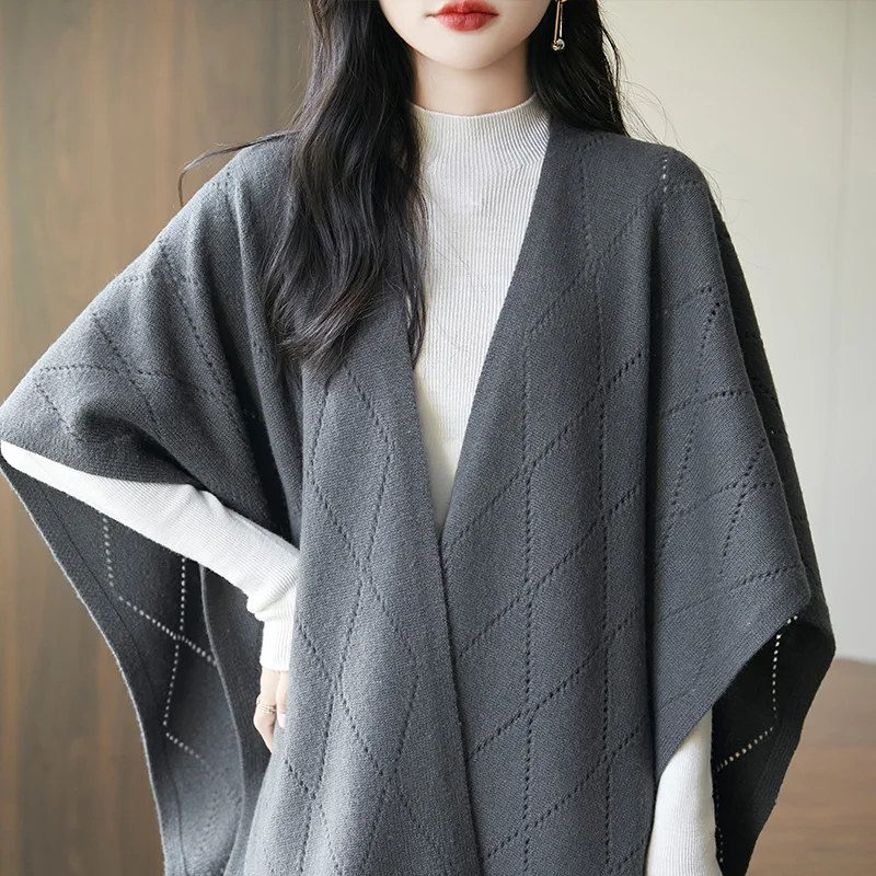 Pure Wool Shawl Cloak Women's Autumn And Winter New Shoulder Pad Neck Warm Scarf Diamond Hollow Knit Comfortable Shawl.