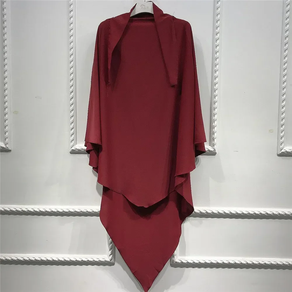 04 Wine Red