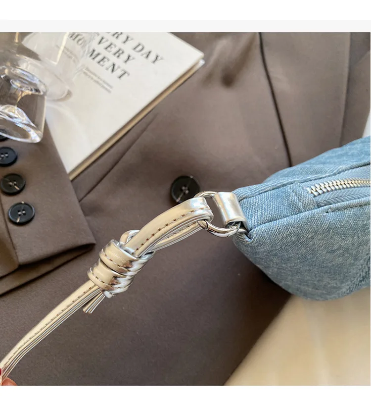 Denim for women's 2024 new fashionable casual shoulder niche trend, super hot crossbody bag, cowhide bag_senzul.com