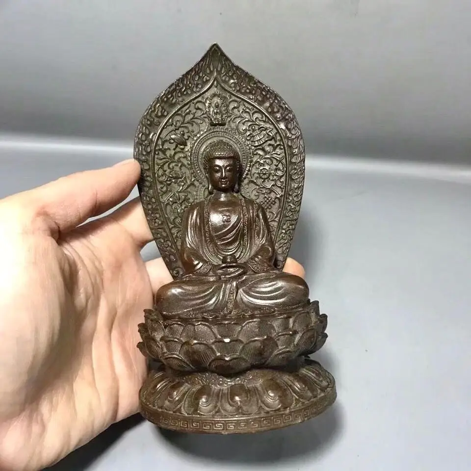 

Pure copper Buddha statue of Sakyamuni Tathagata home living room decoration Chinese style