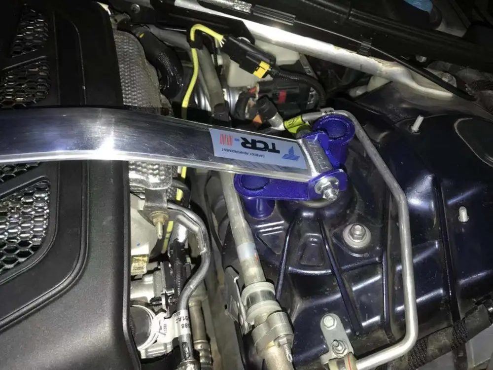 TTCR-II Fits Alfa Romeo Stelvio Giulia Sway Bar Link Accessories Front Strut Bar Aluminum Front Upper Strut Tower