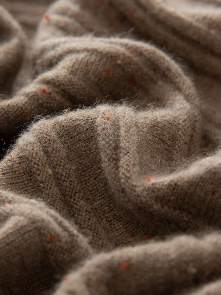Chic Cashmere Skirt - Packaging