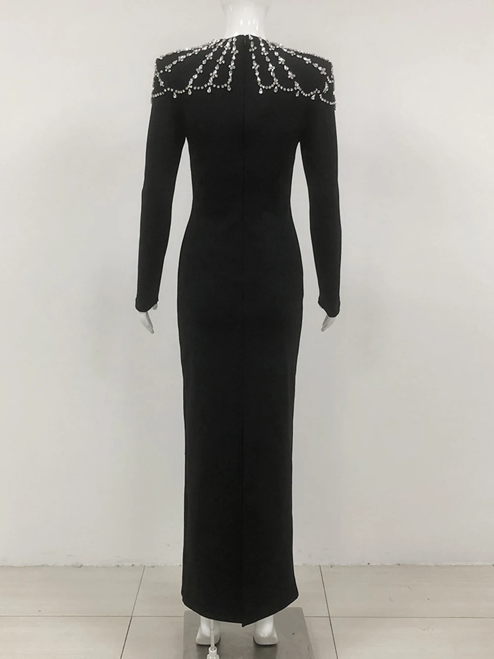 Sf25445729cc1445e810be8c712075a08j