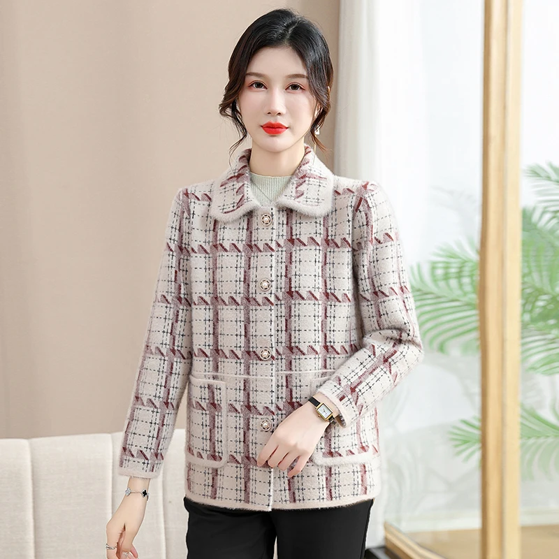 

Middle Aged Women Jacket Autumn Winter New Fashion Imitate Mink Velvet Coat Female Plaid Woolen Coat Outerwear Tops