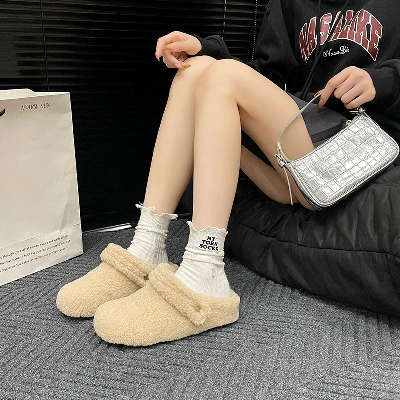 🩴 Winter Cotton Drag Outside Flat Fluffy Slippers