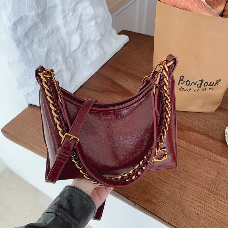 Spacious Simple Stylish Chain Single Shoulder Underarm Bag Fall Winter New Style Vintage Unique Slant Bag for Work