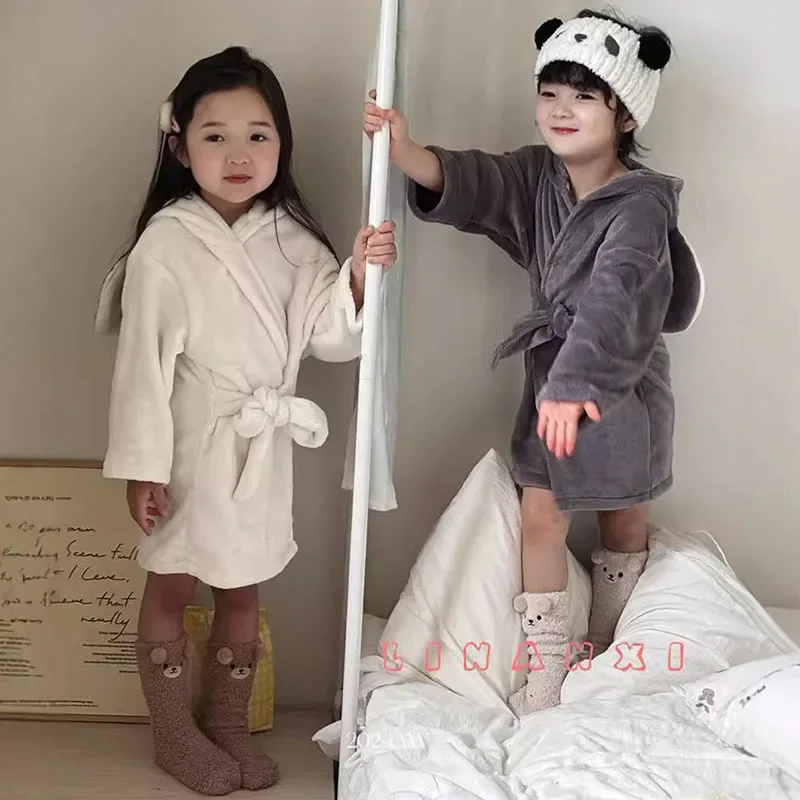 Children's Bathrobe Plush Fabric Elephant Cartoon Design Velboa Children's Sleepwear Unisex Kids' Robe Soft Comfortable Pijama