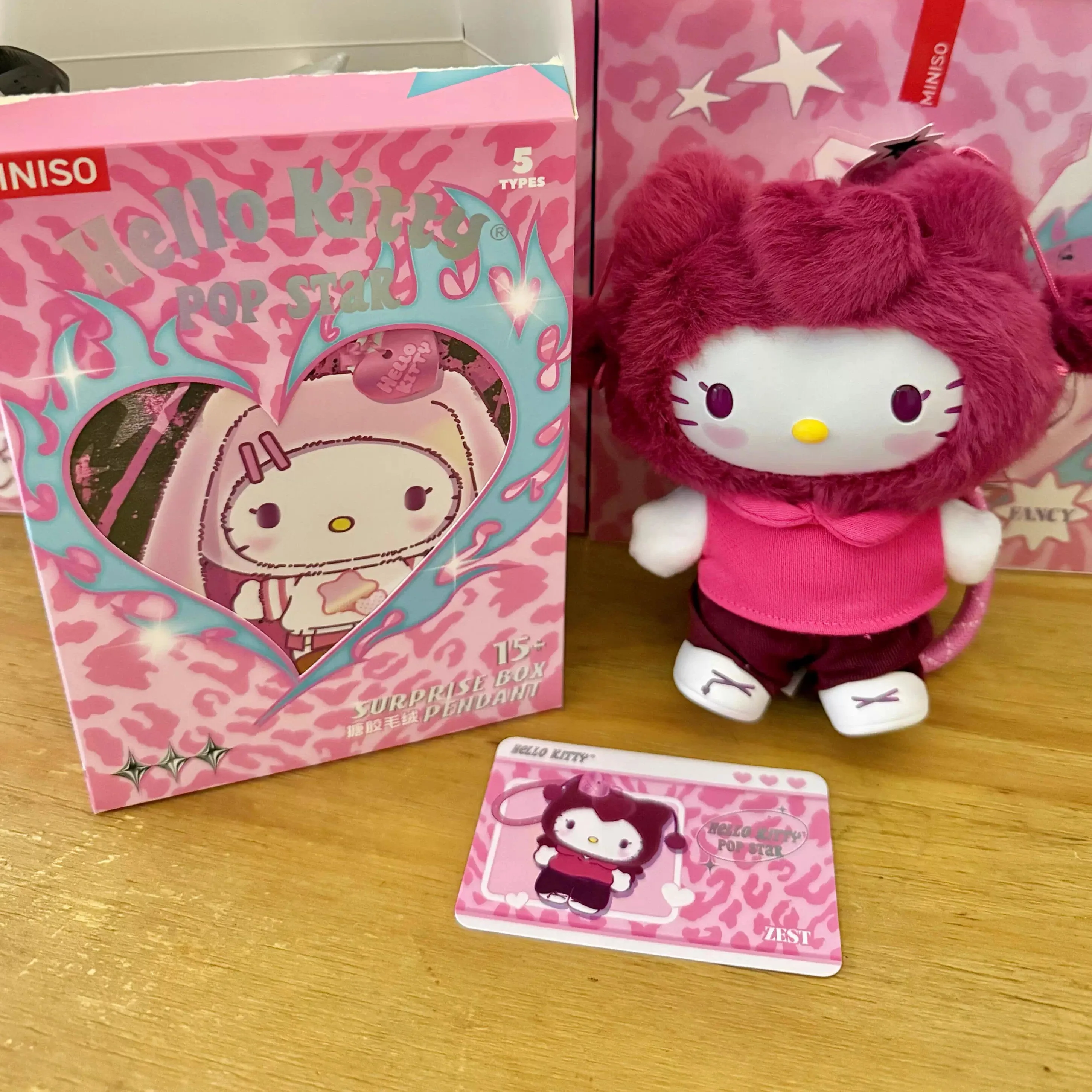 New Authentic Sanrio Hello Kitty Pop Star Series Vinyl Blind Box