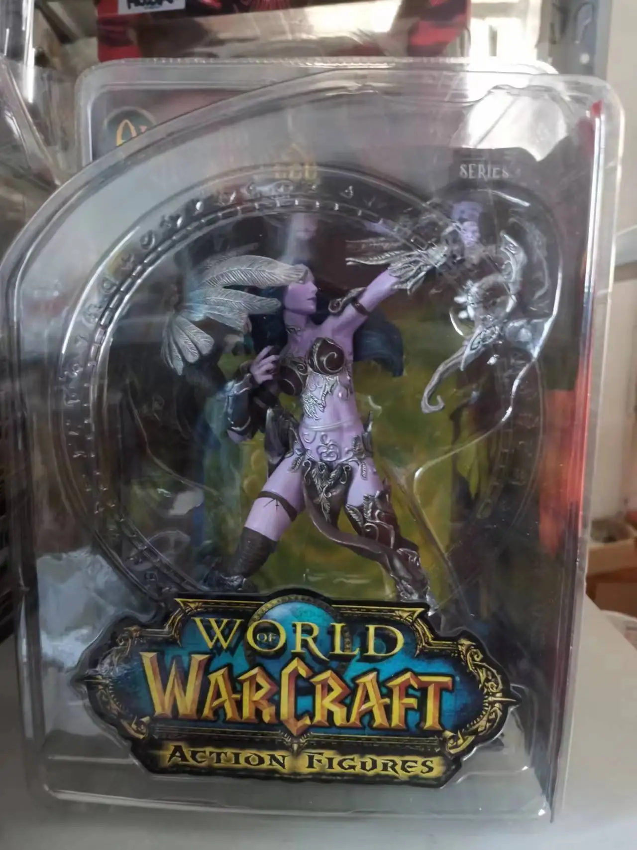 

Night Elf Hunter Alathena Moonbreeze Sorna Figure wow collection model toy