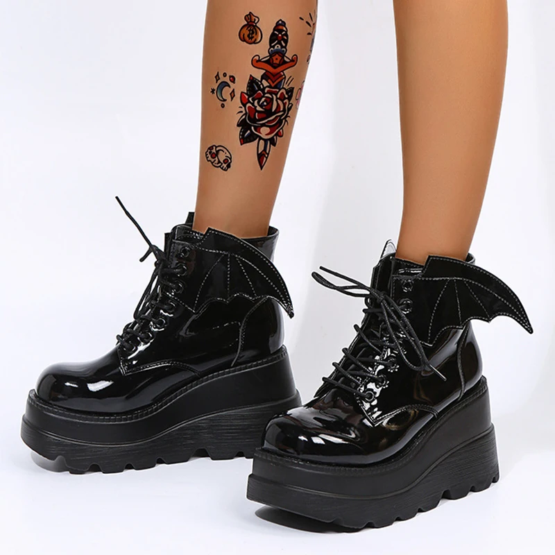 

2023 Gothic Fashion Lolita Cosplay Women Boots Punk Street Cool Black Wings Platform Wedge Heel Lace Up Woman Shoes Big Size 43