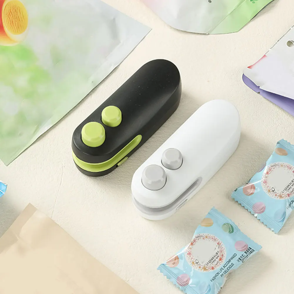 Vacuum Food Sealer USB Rechargeable Package Bags Sealer Portable Food Sealer for Chip Bags Plastic Bags 3